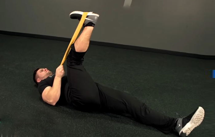 resistance-band-exercises-for-knees-fitdeft